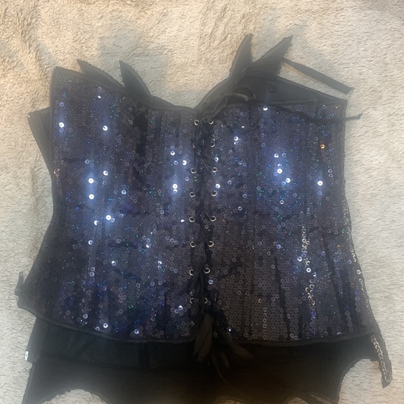 🔥Fall CLEARANCE item 🎁Bustier ❤️lined  sequined embellishment on full garment - Picture 2 of 5